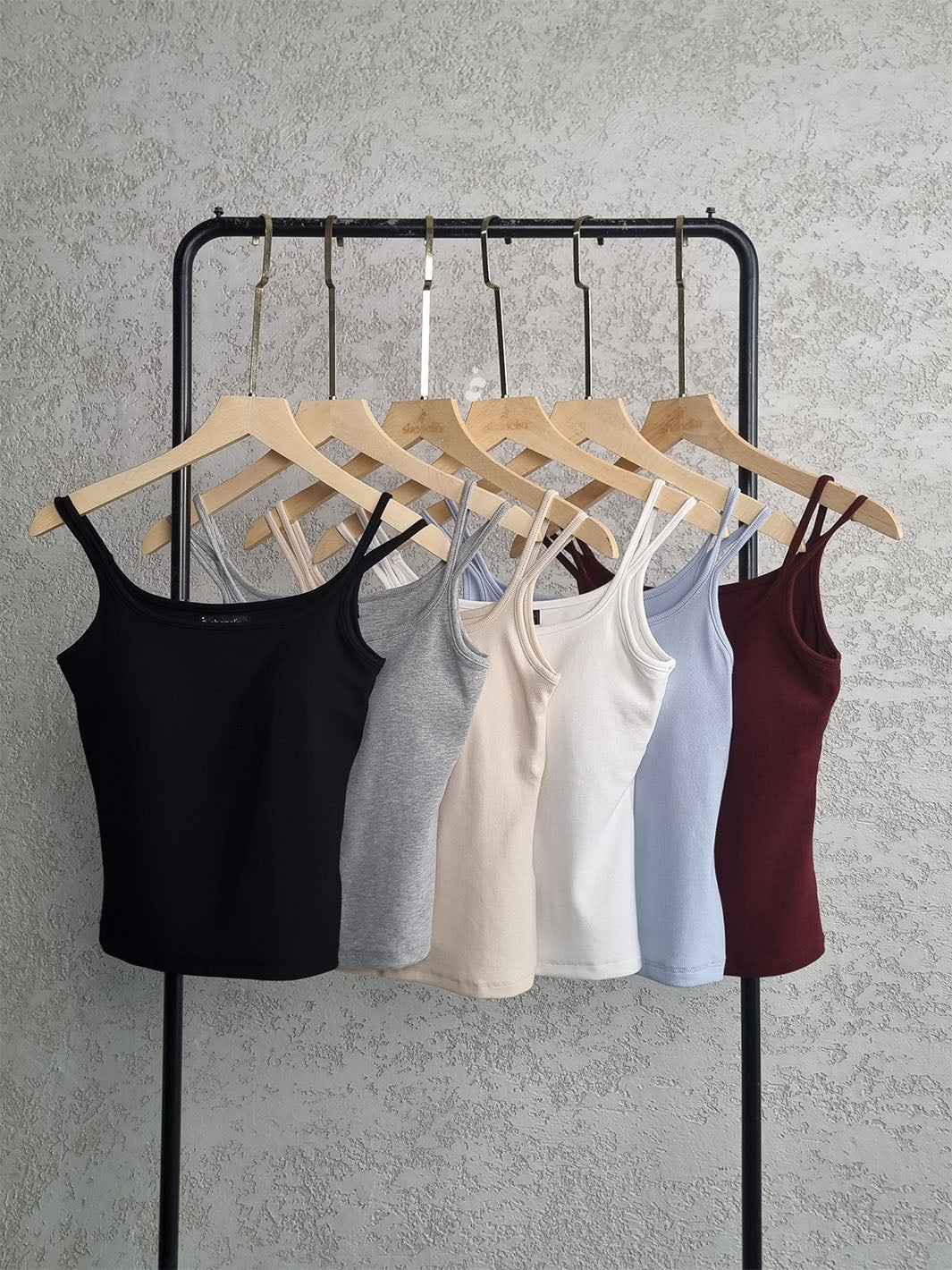 Abel Tops