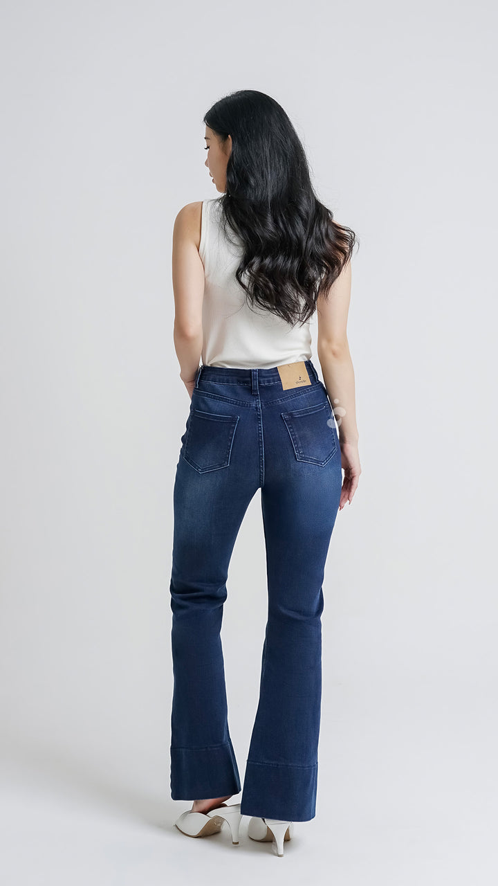 CLAIRE JEANS