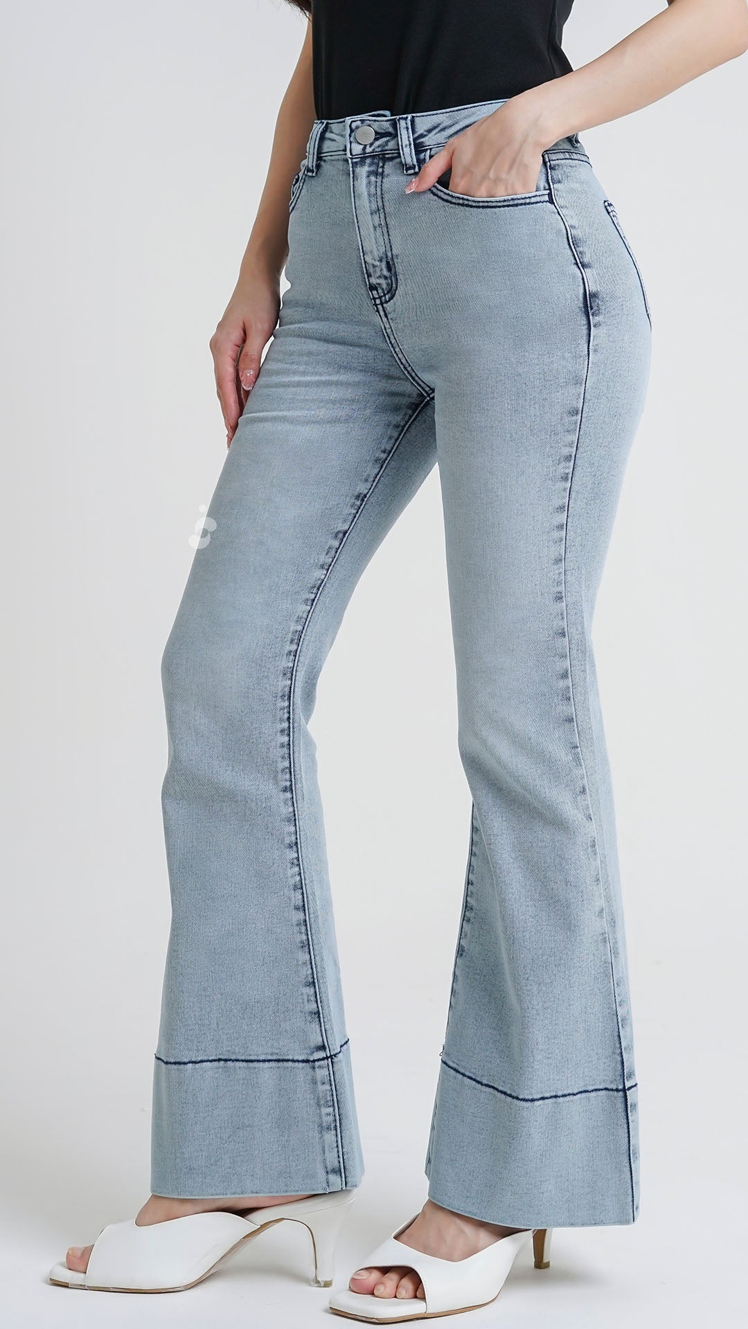 CLAIRE JEANS
