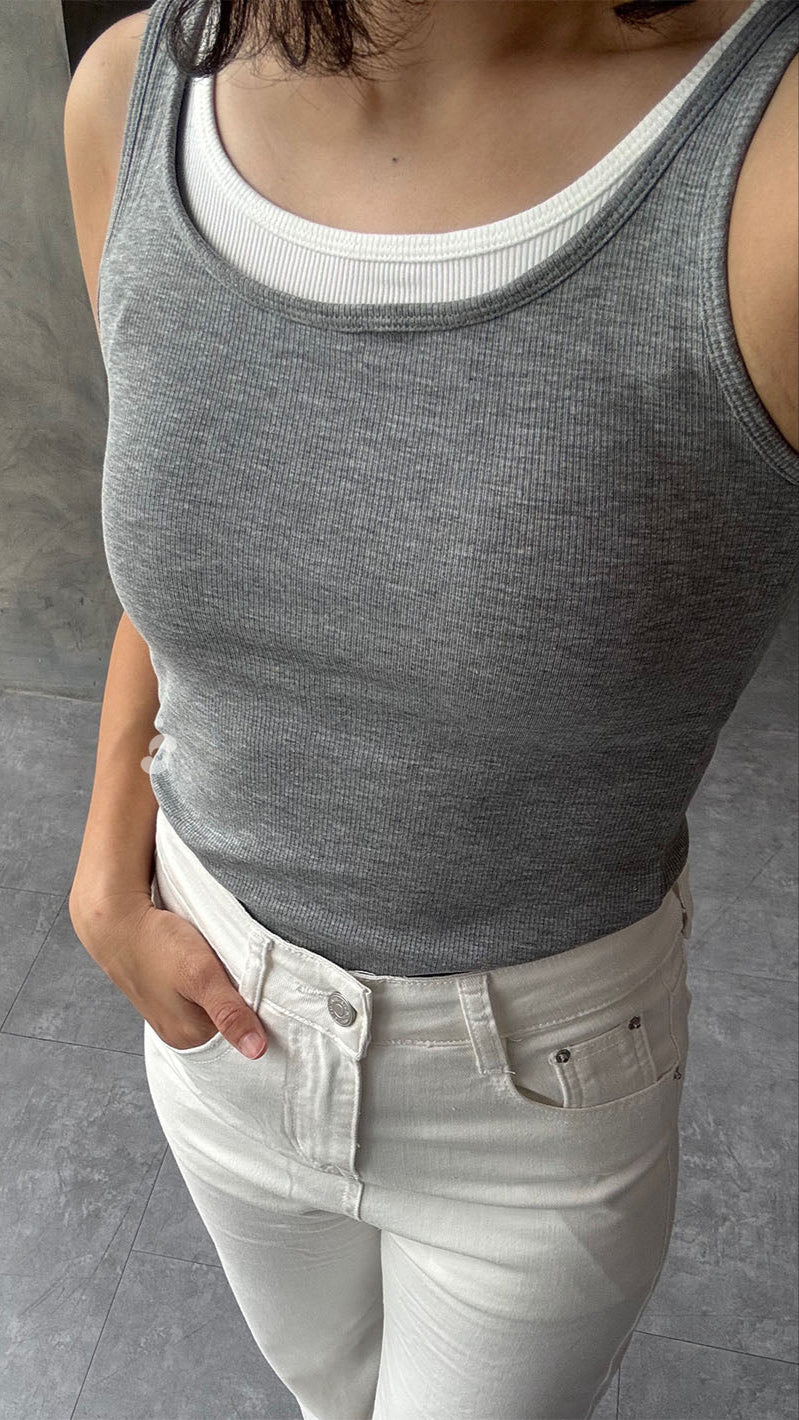 Gladys Tops