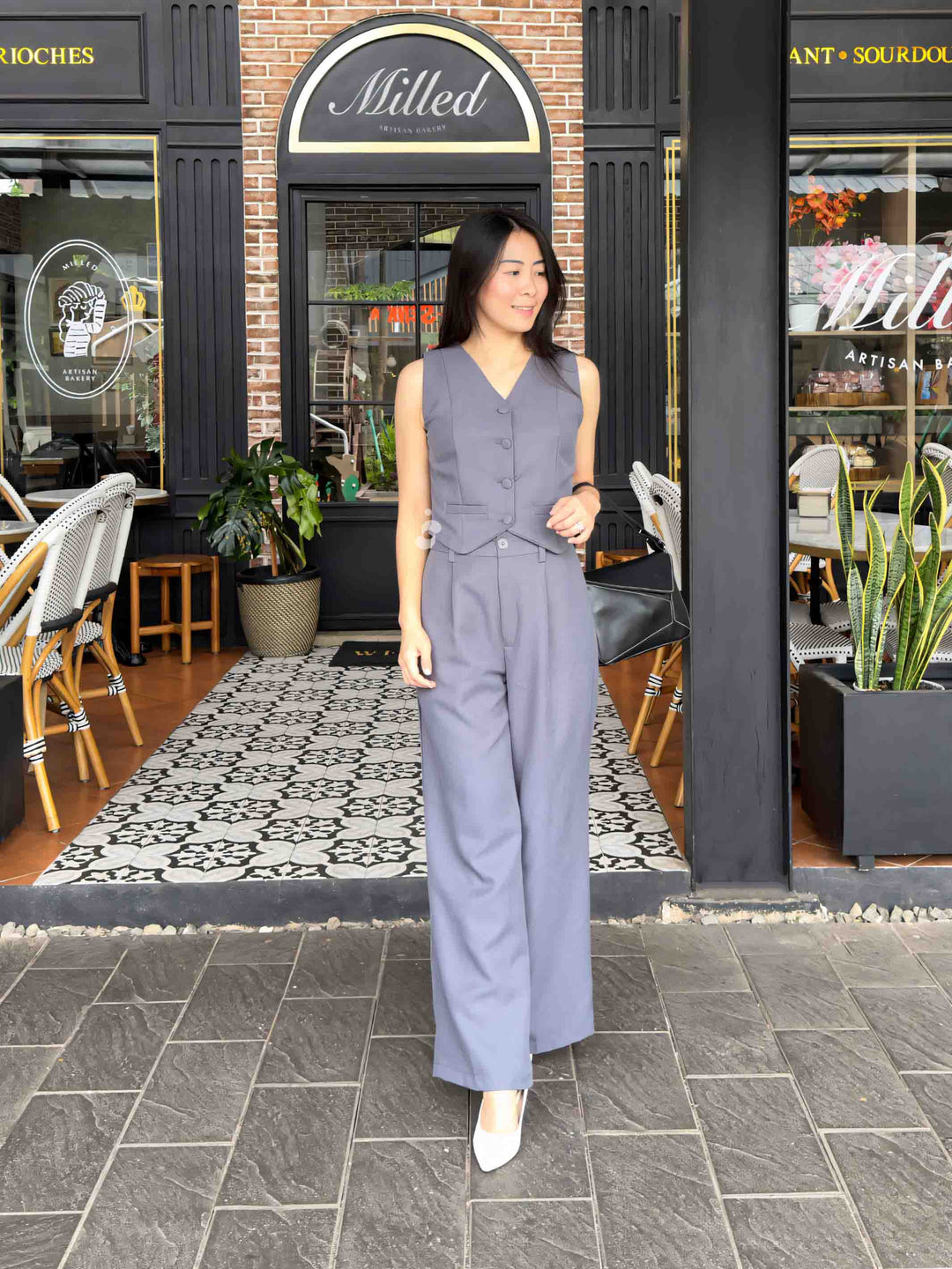 Milan vest