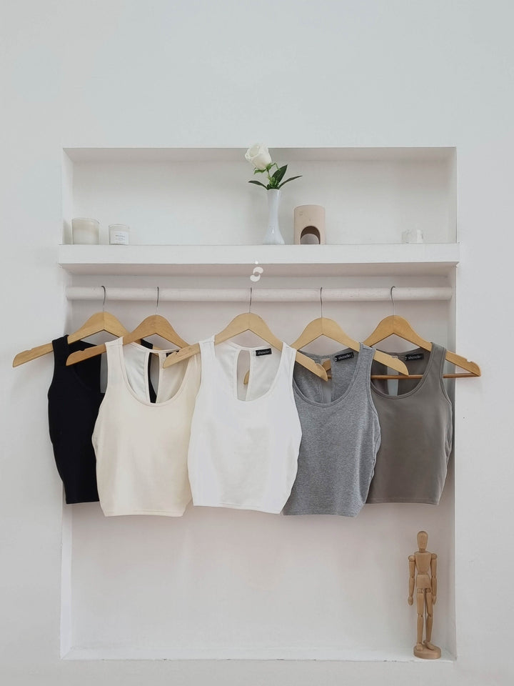 Saskia Tops