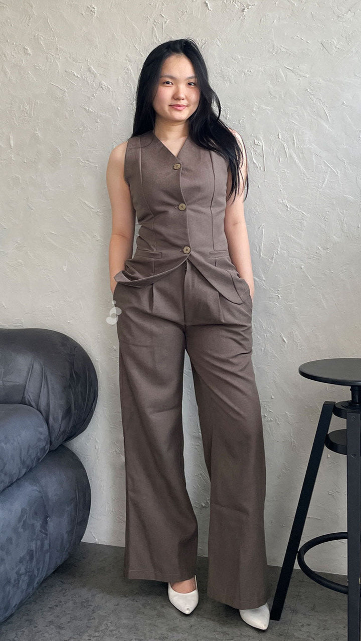 Vanessa Vest