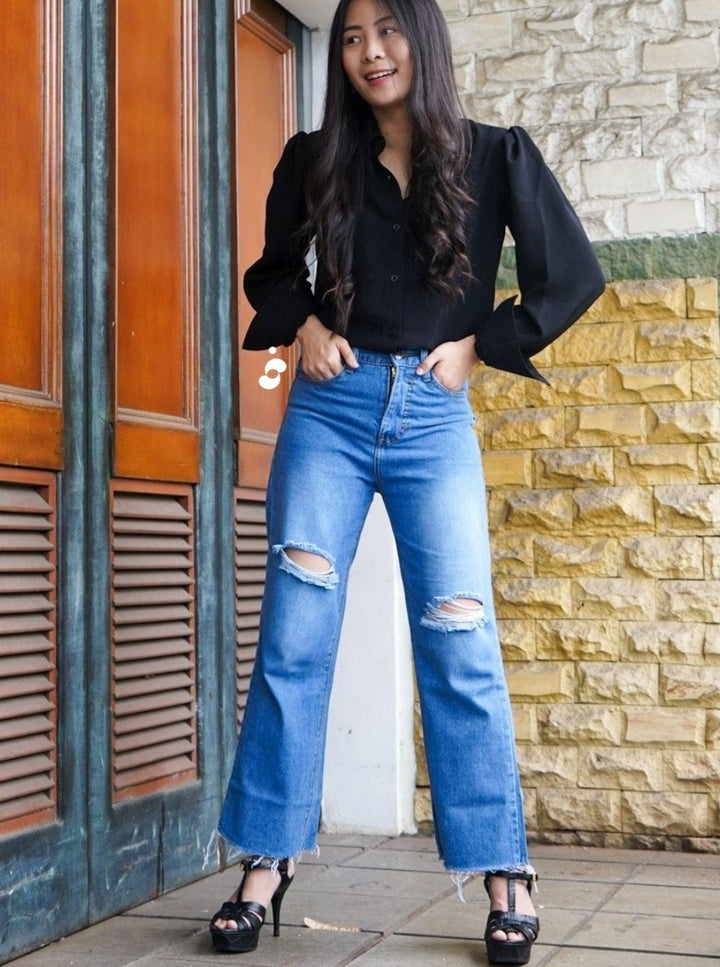 Vinea Ripped Jeans