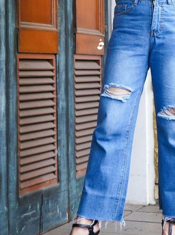 Vinea Ripped Jeans